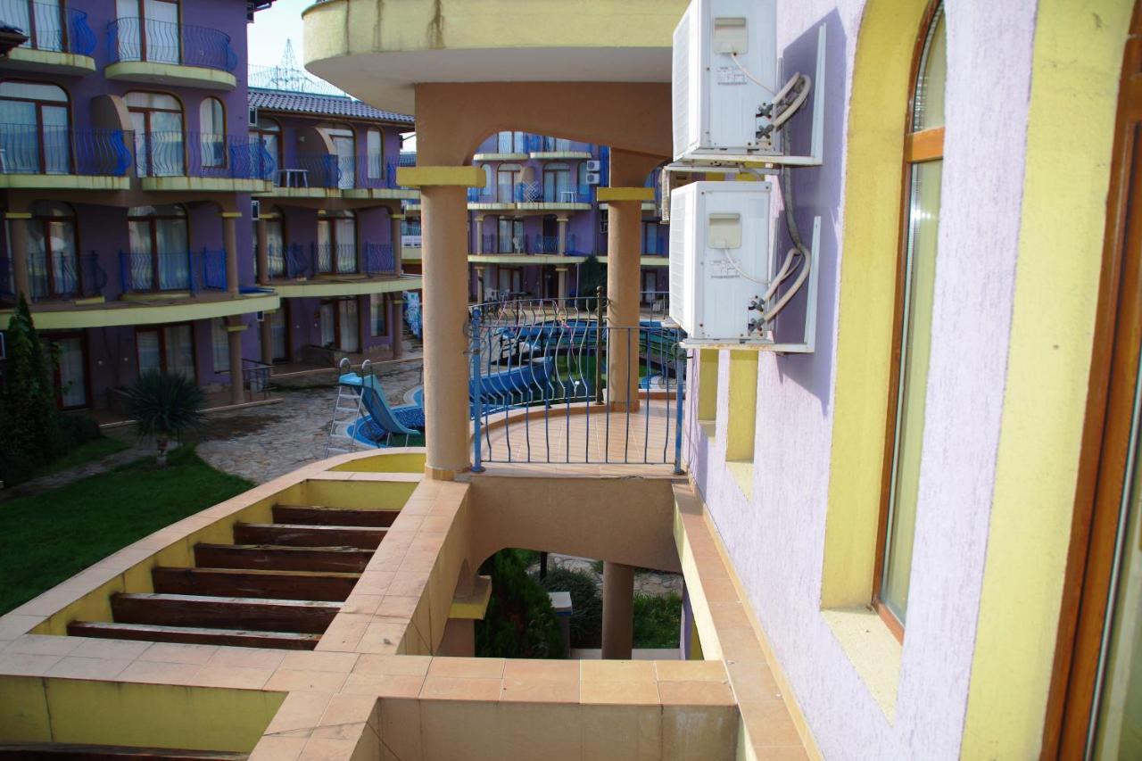 Azura Garden Apartments Černomorec Exteriér fotografie