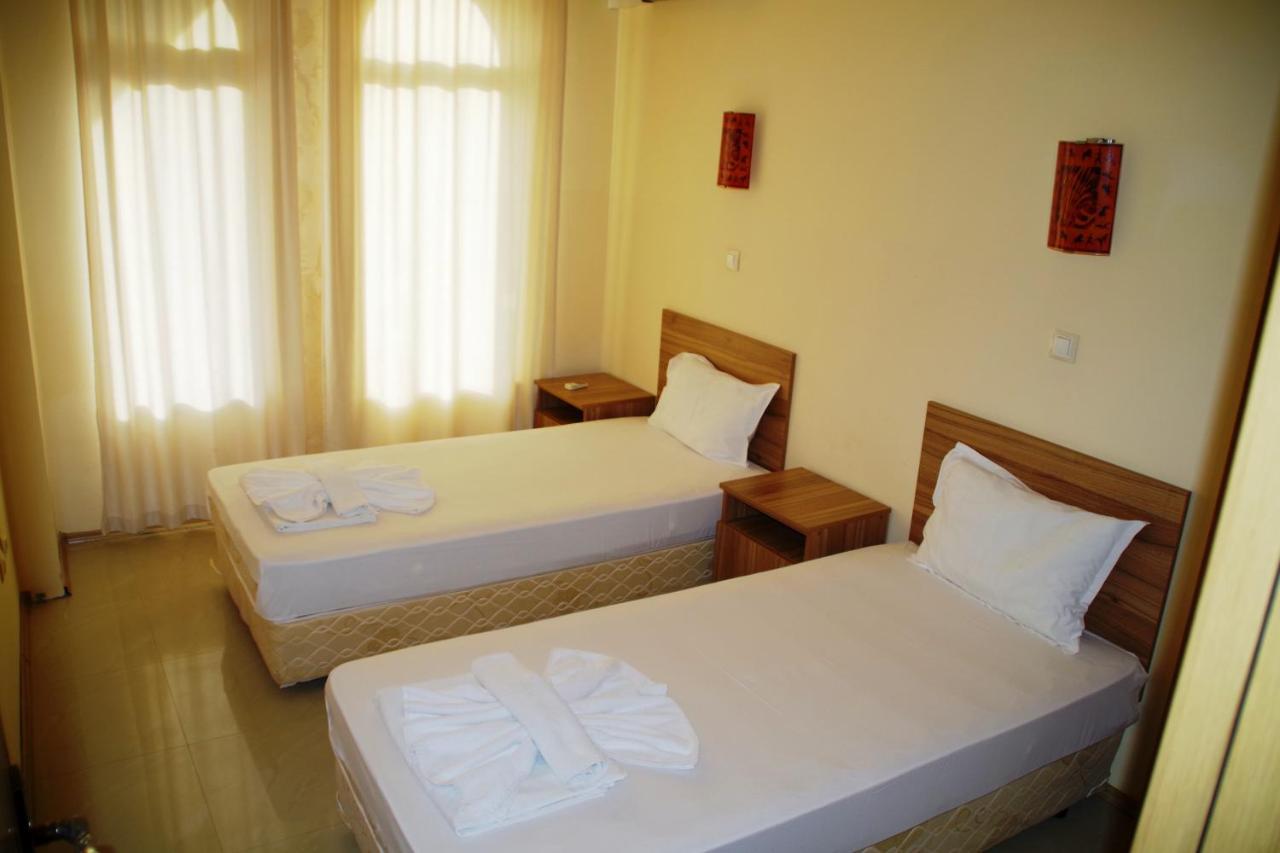 Azura Garden Apartments Černomorec Exteriér fotografie